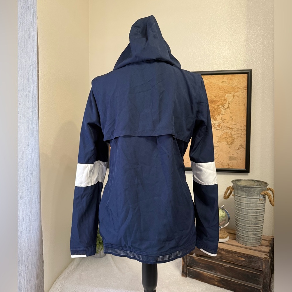 Nike Running Training Lightweight Jacket - image 4